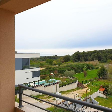 Apartment Oliva Yourcroatiaholiday Premantura Bagian luar foto