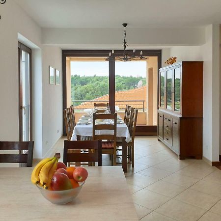 Apartment Oliva Yourcroatiaholiday Premantura Bagian luar foto