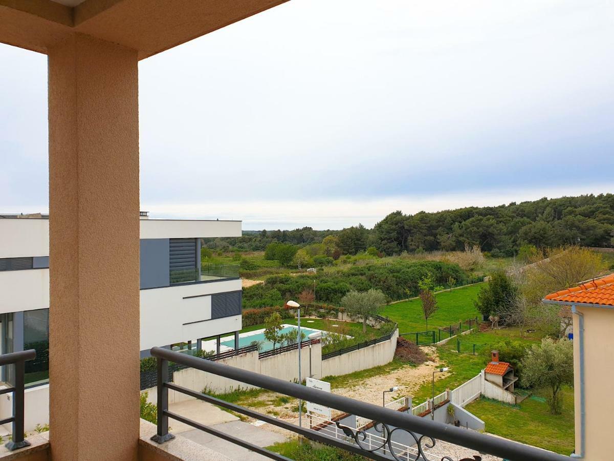 Apartment Oliva Yourcroatiaholiday Premantura Bagian luar foto