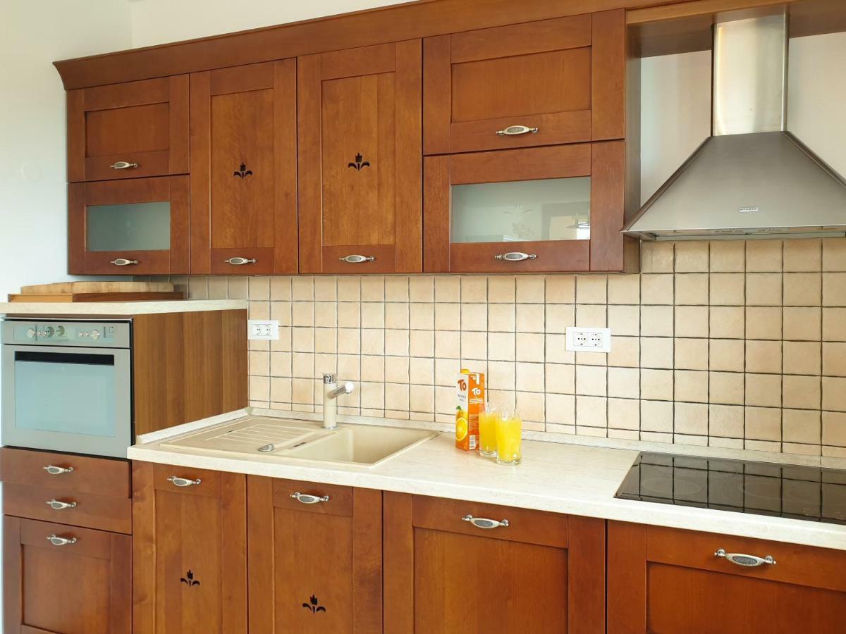 Apartment Oliva Yourcroatiaholiday Premantura Bagian luar foto