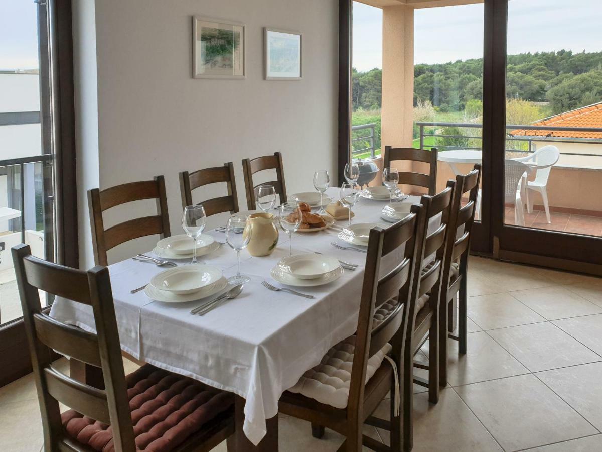 Apartment Oliva Yourcroatiaholiday Premantura Bagian luar foto